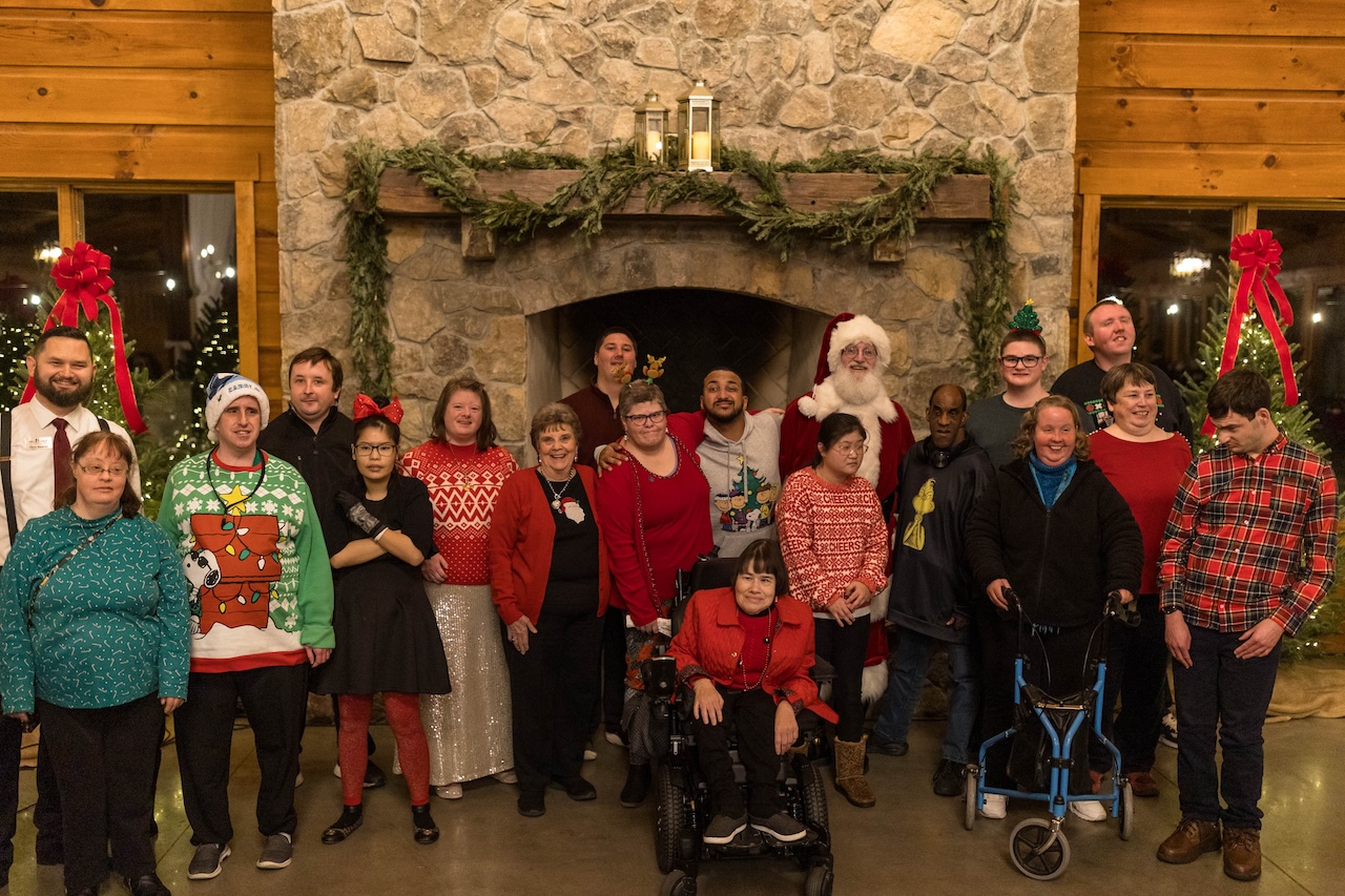 Read more about the article Serving with Spirit: Able to Serve’s 2024 Christmas Celebration