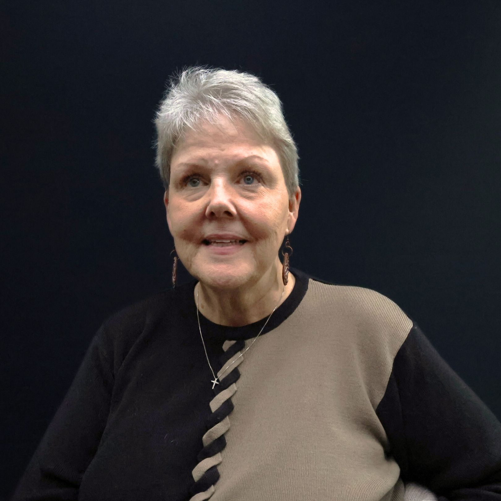 Holly Woodard